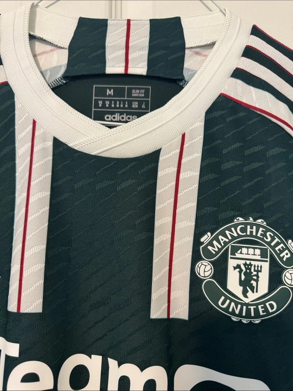 Manchester United player version Soccer Jersey M New with tag